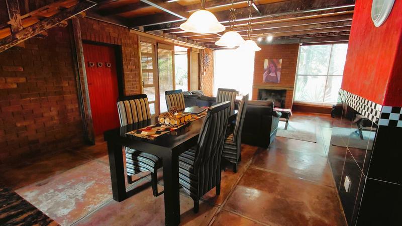 4 Bedroom Property for Sale in Pellissier Free State